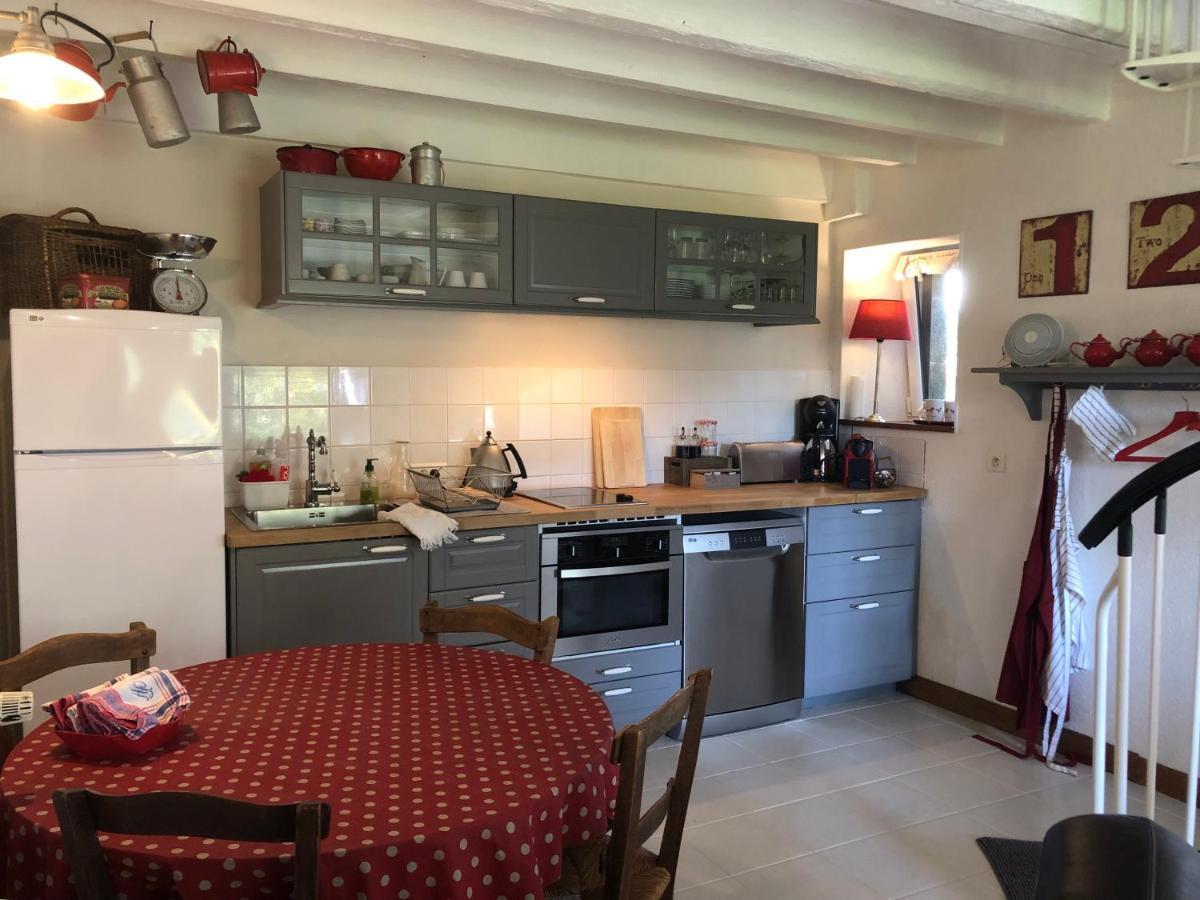 Le Clos Du Mont Jarry Le Val-Saint-Pere ภายนอก รูปภาพ