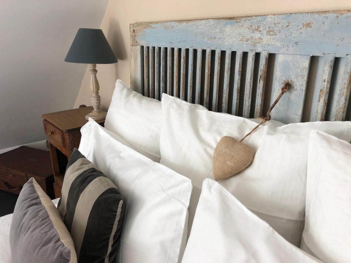 Le Clos Du Mont Jarry Le Val-Saint-Pere ภายนอก รูปภาพ